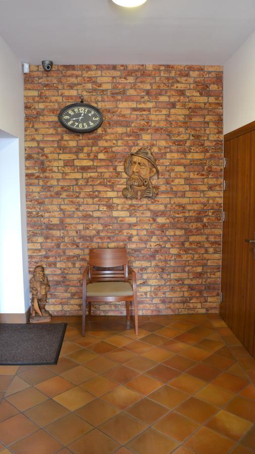 Tawerna Kaper Iława Exterior foto